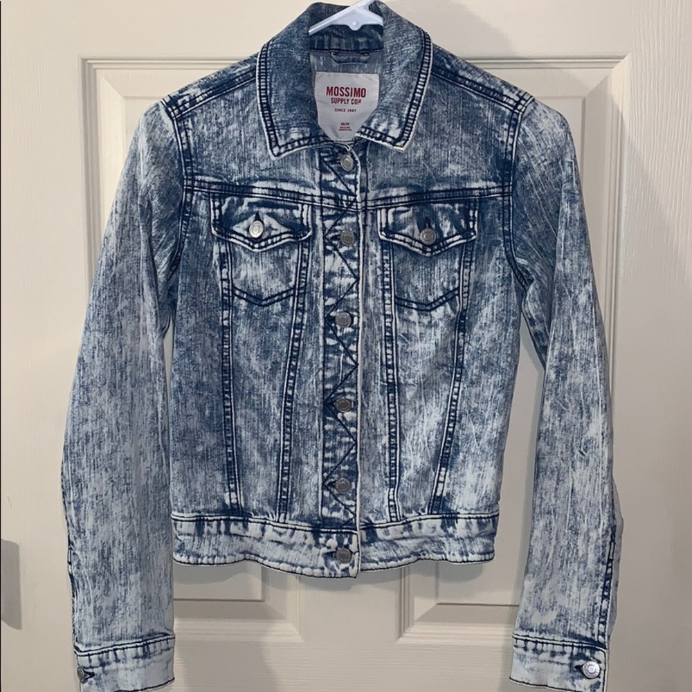 Mossimo acid wash jean jacket